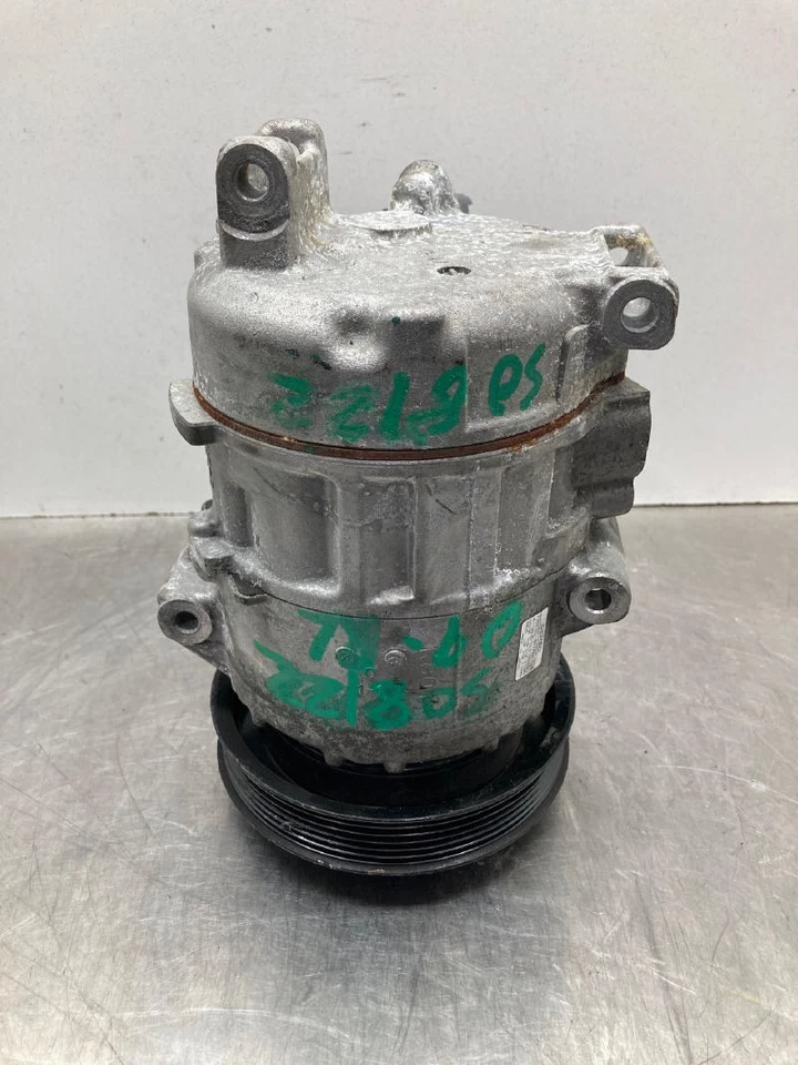 Compresor de aire acondicionado Acura RL 2005-2012 fabricante de equipos originales Foto 1 de 4