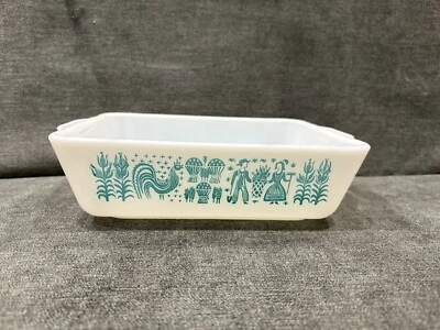 Pyrex Dish 1 1/2 Qt Amish Butterprint Turquoise Covered Refrigerator No Lid - Image 1 of 4