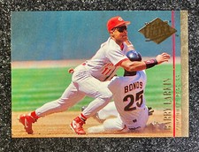 1994 Ultra Barry Larkin #474 (Barry Bonds Shown) Cincinnati Reds (MVP/HOF)