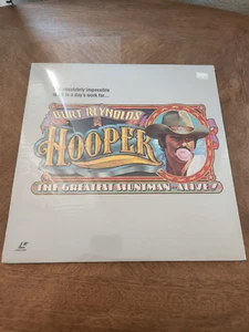 "Hooper" Laserdisc LD Extended Play - Starring Burt Reynolds - SEALED - Picture 1 of 4