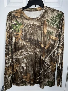 Men’s Realtree Size Large Camo Shirt - Picture 1 of 6