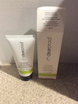 Crema hidratante Mary Kay transparente sin aceite para piel propensa al acné 3 OZ  Foto 1 de 3