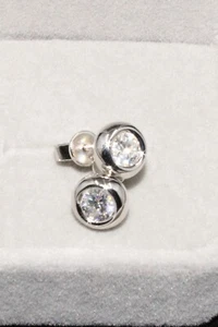 studs 1CTW silver 925 GRA certified - Picture 1 of 5