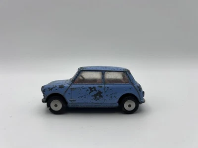 Vintage Corgi Toys Morris Mini Cooper – Light Blue (1960s) – Made in England - Image 1 of 4