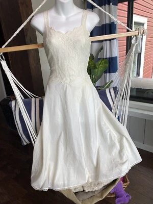 VTG 60s Barbizon Colette Sz 13 Slip Dress Ivory Nylon/Orlon Lace Metal Zip LOOK - Image 1 of 4