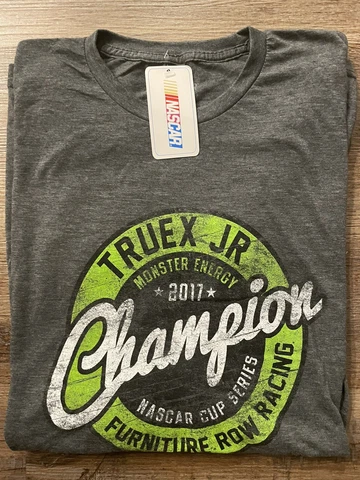 Martin Truex Jr. 2017 Championship T-shirt - SIZE: 3XL - NEW W/ TAG Cover