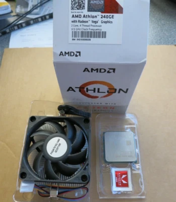 APU AMD Athlon 240GE con Radeon Vega 3,5 GHz con enfriador Foto 1 de 4