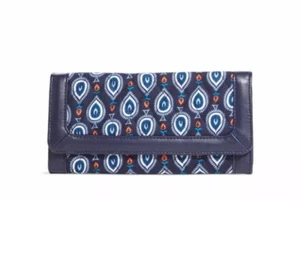 NUEVA CON ETIQUETAS BILLETERA TRIPLE VERA BRADLEY VARIOS COLORES - Imagen 1 de 12