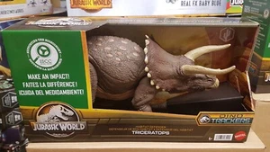 JURASSIC WORLD Habitat Defender Triceratops Dinosaur Figure NEW 2023 - Picture 1 of 14