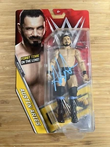 Figura de acción firmada por Mattel Serie 71 de WWE AUSTIN ARIES  - Imagen 1 de 5