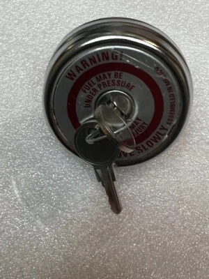 International Harvester Scout II Terra Traveler nuevo bloqueo de tapa de gas combustible Foto 1 de 2