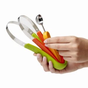 SUPER SCOOPER Your 3 In 1 Fruit Scooper & Melon Baller - Picture 1 of 1