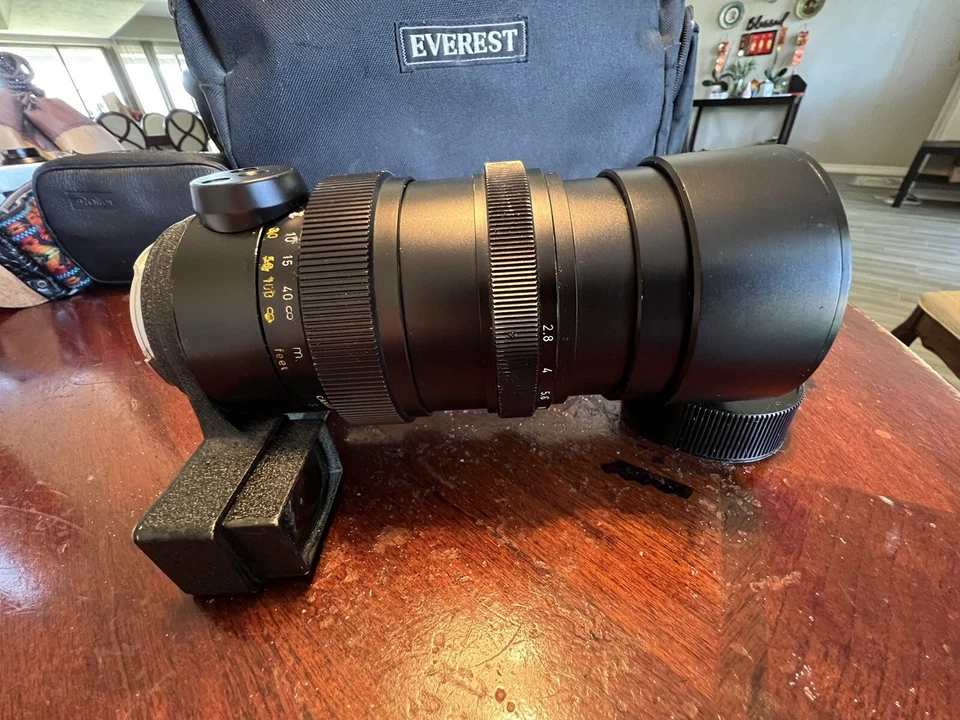 Leica Elmarit 1:2.8/135 M Muont Canadá Foto 1 de 4