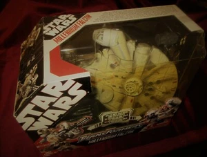 AMAZING RARE TRANSFORMER STAR WARS MILLENNIUM FALCON & FIGURES MIB - Picture 1 of 6