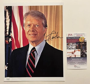 JIMMY CARTER SIGNED 8.5X11 PHOTO (39TH PRESIDENT) WITH JSA COA - Picture 1 of 3