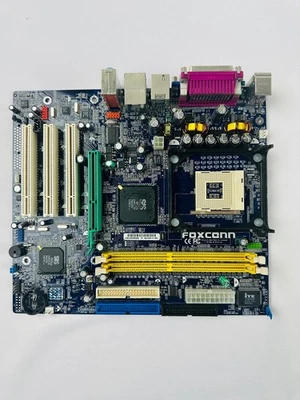 Foxconn 661M03-G-6EL Micro-ATX Motherboard - Image 1 of 4