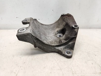 2010 GMC Sierra 1500 (5.3L / AT / 4x4) AC Compressor Bracket PN: 12554026 Foto 1 de 4