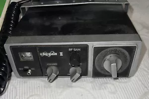 Vintage HY-GAIN 23 CHANNEL HY-RANGE II CB RADIO MODEL 671 B, Manual, - Picture 1 of 7