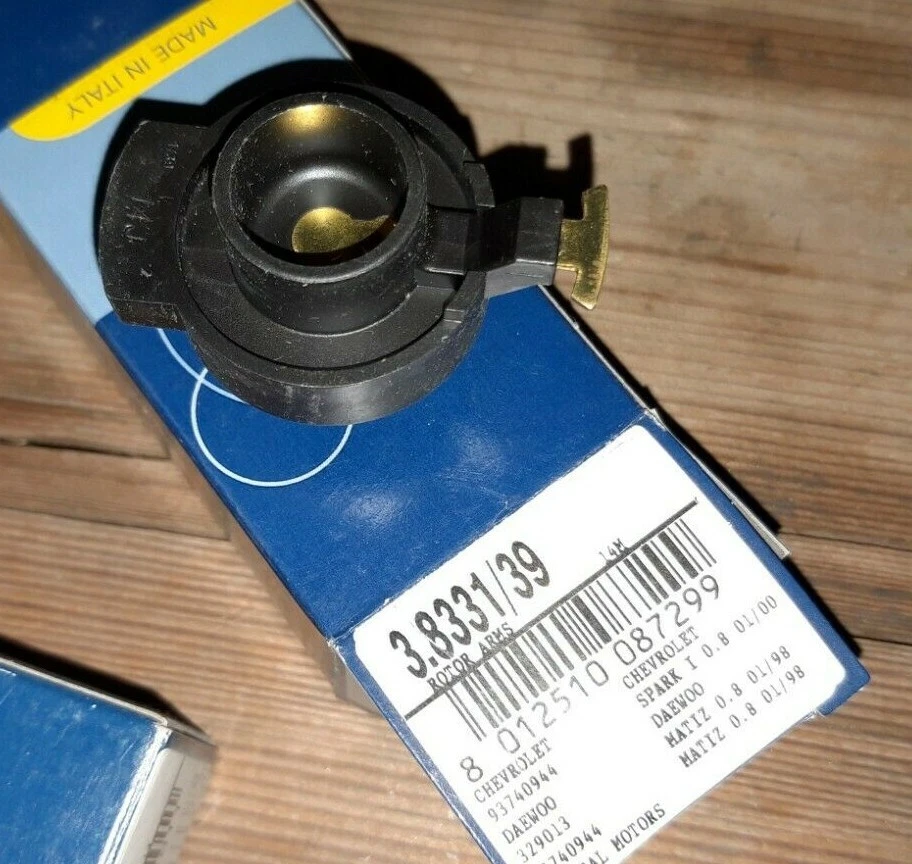 38331/39 SPAZZOLA DISTRIBUTORE ACCENSIONE DAEWOO MATIZ - ROTOR ARMS - Immagine 1 di 1