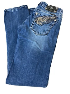Miss Me Größe 26 (eigentlich 26x32) JP5474B2 Bootcut Denim Jeans Federn/Flügel GUC - Bild 1 von 10