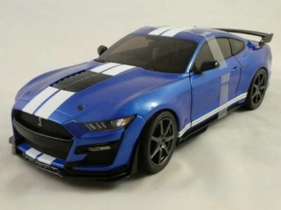 Solido Ford Shelby GT500 blue white stripes 2020 1/18 S1805901 - Immagine 1 di 3