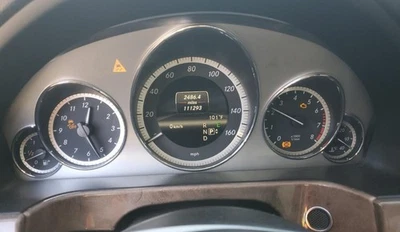 Grupo de medidores de velocímetro OE Clase E 2012-2013 111 k millas Mercedes-Benz Foto 1 de 4