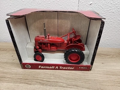 Toy 2002 Ertl  Farmall A Tractor Replica Die Cast Box #14177 - Image 1 of 4