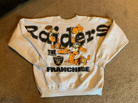 Garfield x Raiders 1994 Vintage Sweater Mens Size Large L  Rare *Flawed* Cover