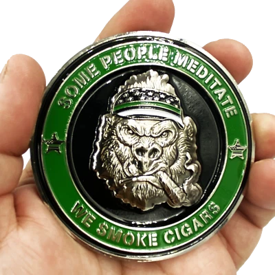 DL8-04 MTV Cribs Michael Strahan episode Tap Dat Ash Cigar Coin Challenge Coin S