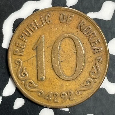 KE 4292 (1961) South Korea 10 Hwan Lot#T0623 - Image 1 of 2