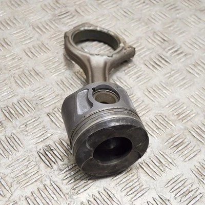 DODGE RAM 1500 Pick-up DS Kolben mit Pleuelstange 68147233AA 3.0 Diesel 190kw Foto 1 de 4