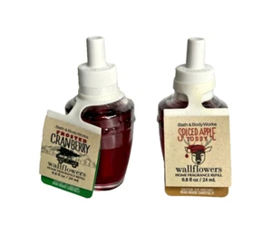 2 Bath & Body Works Wallflowers Refills Frosted Cranberry & Spiced Apple Toddy - Picture 1 of 6