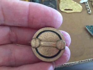 antique Victorian/Georgian 1" gold plated or better pin/pendant,surface engraved - Picture 1 of 2