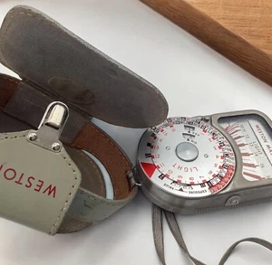 Vintage Weston Master V Universal Exposure Meter Model 748 in Case 35mm Camera - Picture 1 of 7