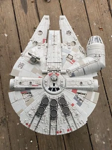Millennium Falcon Hasbro Model 52292 Incomplete, Electronics work - Picture 1 of 6
