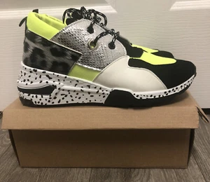 Women's Wedge Fashion Sneakers 8.5 Pre Owned Black and Lime Leopard - Picture 1 of 4