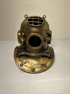 Deep Sea Scuba Diving Helmet 7" Replica Nautical Home Aquarium Decor - Picture 1 of 11