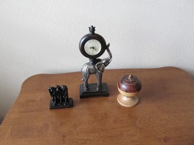 11" Elephant clock, 4.5" Wood Monkey and 4.5"small wood trinket box - Image 1 of 4