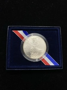 2002 OLYMPIC WINTER GAMES COMMEMORATIVE COIN, W/ CERT. OF AUTHENTICITY & BOX - Picture 1 of 6