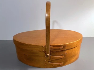 Antique Mt. Lebanon Shaker Sewing Carrier Oval Box Fingered Fingers Folk Art - Image 1 of 4