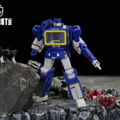 PocketToys PT04 Soundwave Mini DX9 G1 Transformable Model Toy Action Figure Gift - Image 1 of 4