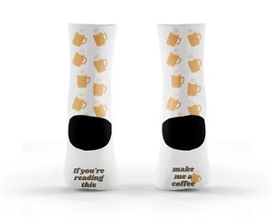 Handbedruckte Socken - Geschenk für Kaffeeliebhaber - ""Make Me a Coffee"" - Einheitsgröße - Bild 1 von 8