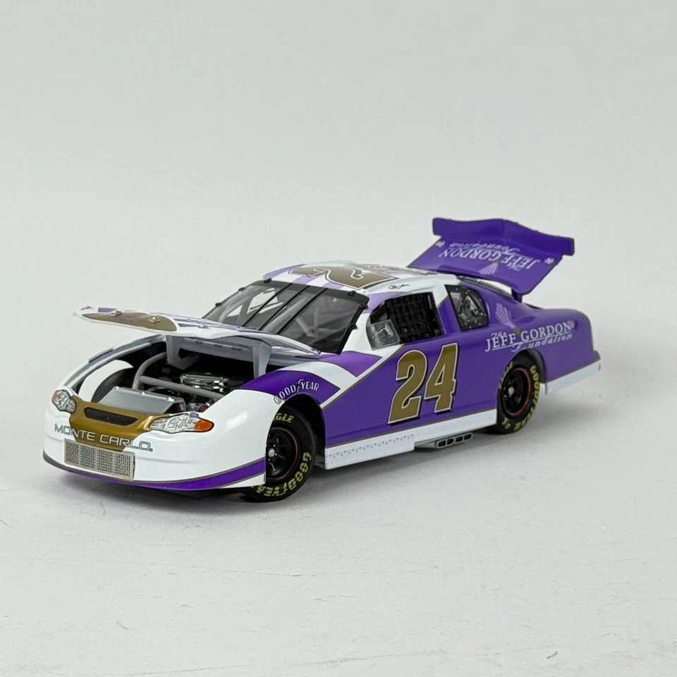 Action Jeff Gordon Foundation #24 Monte Carlo Diecast escala 1:24 coche de carreras Foto 1 de 4