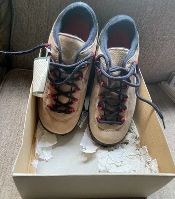 MERRELL Shoes HIKING Size 6.5 CERRO TERRA Taupe AIR CUSHION New  ~ FREE SHIP! - Image 1 of 4