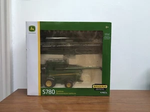 1/32 Ertl Farm Toy John Deere S780 Combine - Picture 1 of 3