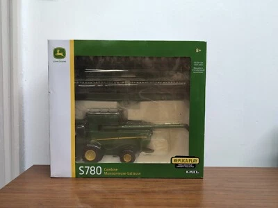 1/32 Ertl Farm Toy John Deere S780 Combine  - Image 1 of 3