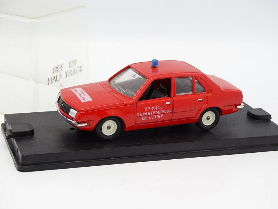 Verem 1/43 - Renault 18 Firefighters From Eure - Image 1 of 1