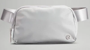 NWT Lululemon Everywhere Belt Bag Crossbody Extended Strap Silver Drop Wordmark - Picture 1 of 8
