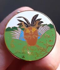M4B insigne de béret Médaille militaire pin's oiseau Afrique à identifier 