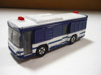 [00] Diecast Car 1/136 Isuzu Erga Large Personnel Transport Vehicle (Navy x - Immagine 1 di 4